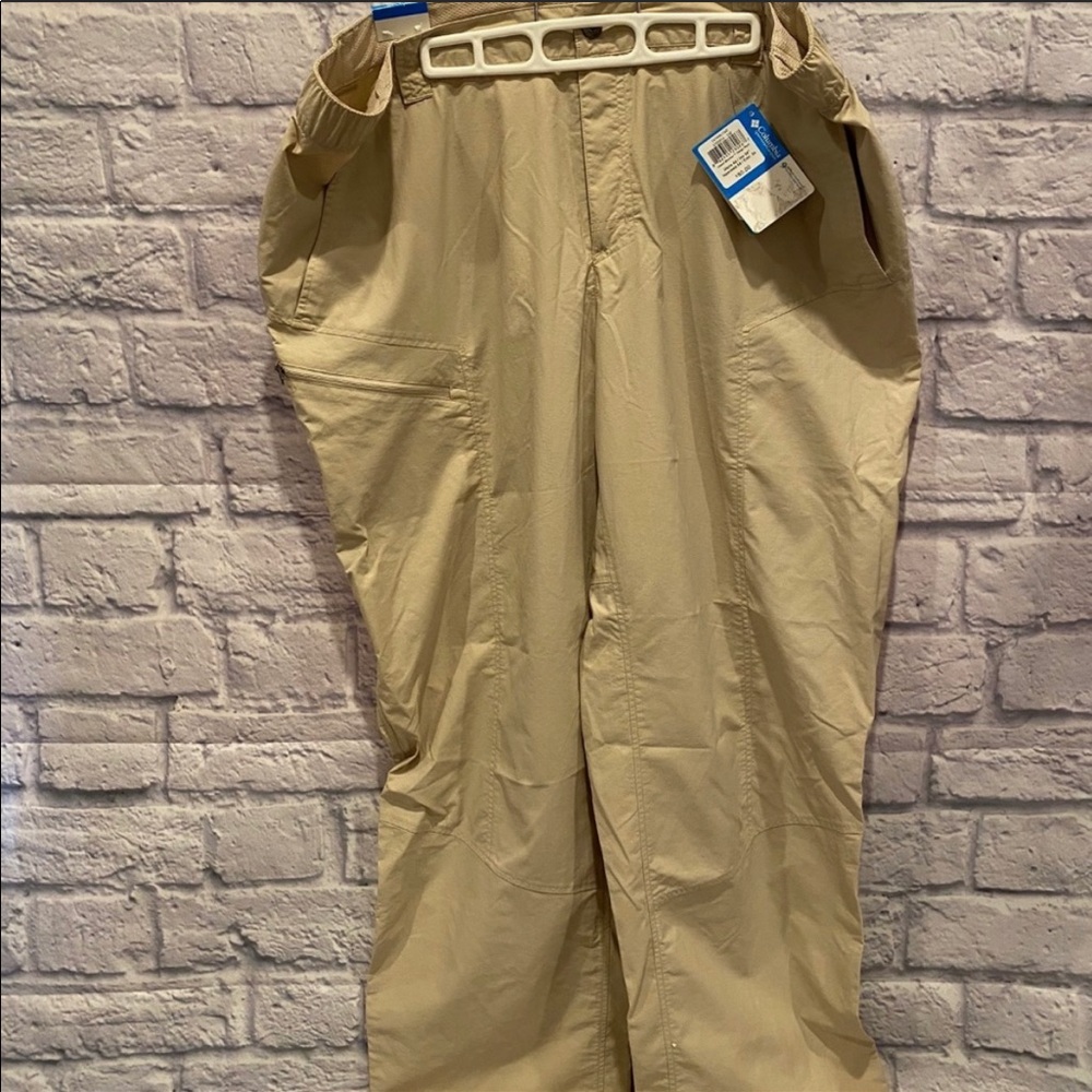 NWT Columbia men’s hiking pants